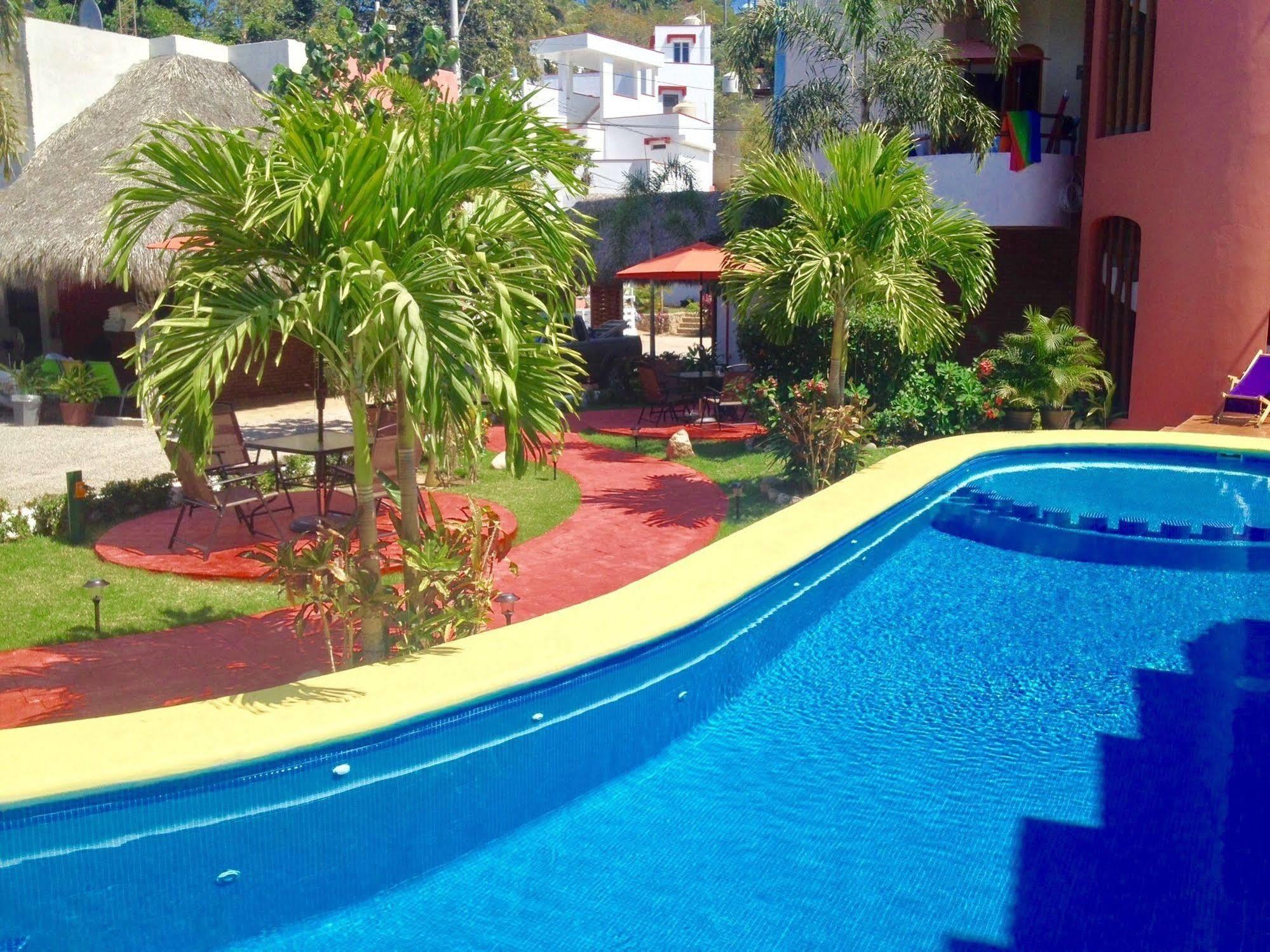 סאיוליטה Hotel Y Suites Los Encantos מראה חיצוני תמונה