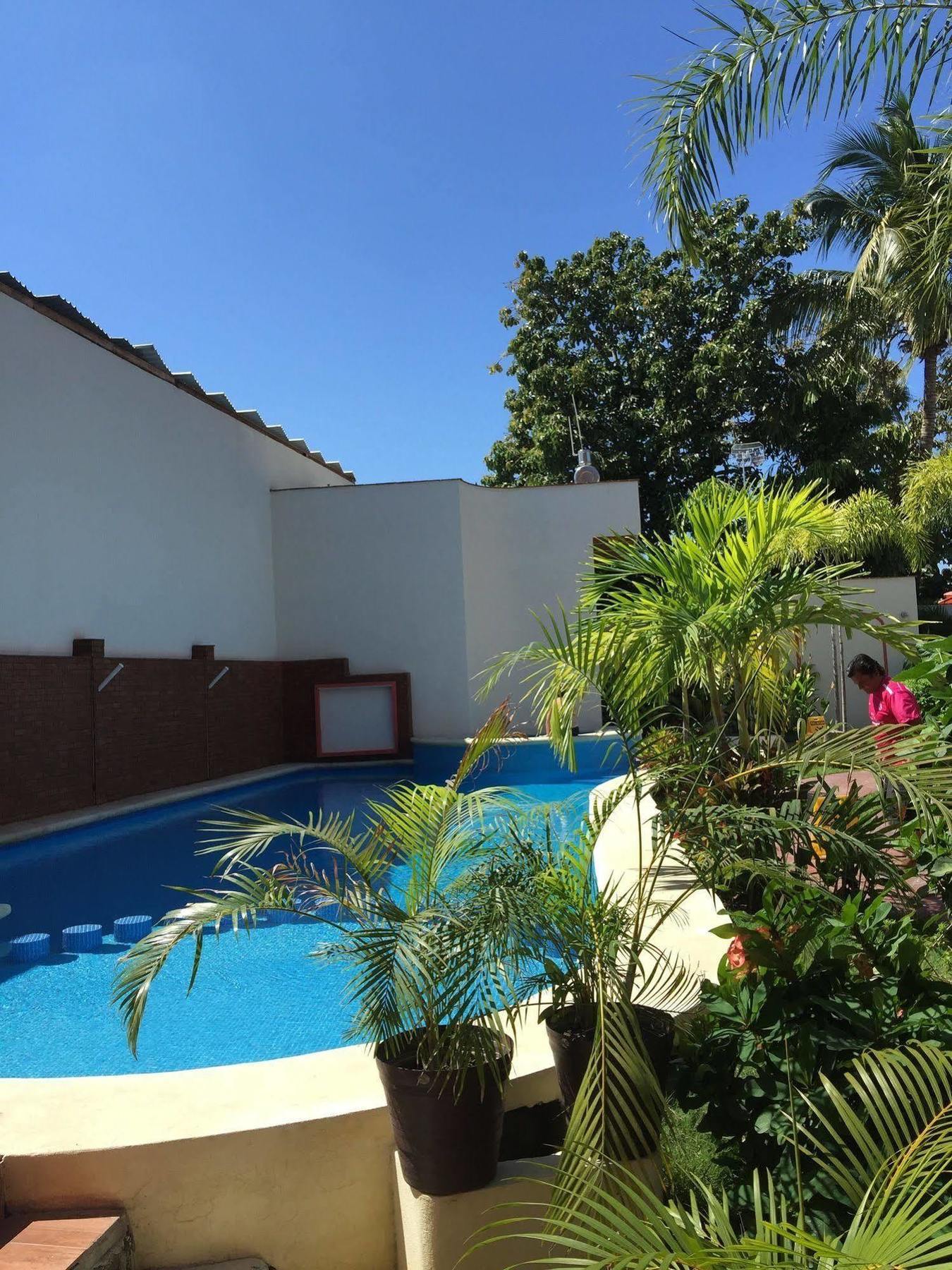 סאיוליטה Hotel Y Suites Los Encantos מראה חיצוני תמונה